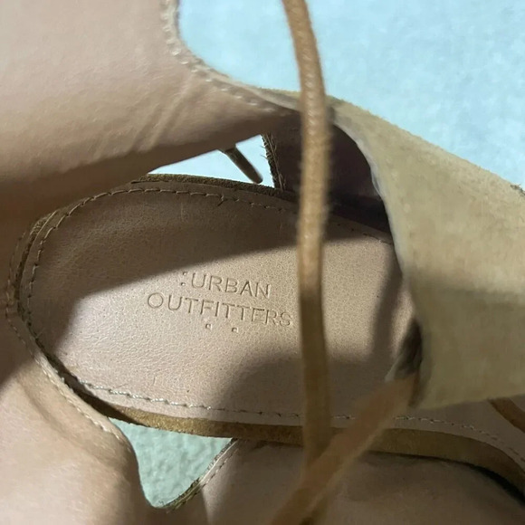 Urban Outfitters Women Brown Strappy Heels 9 Suede Lace Up Block Peep Toe Summer - Picture 9 of 16